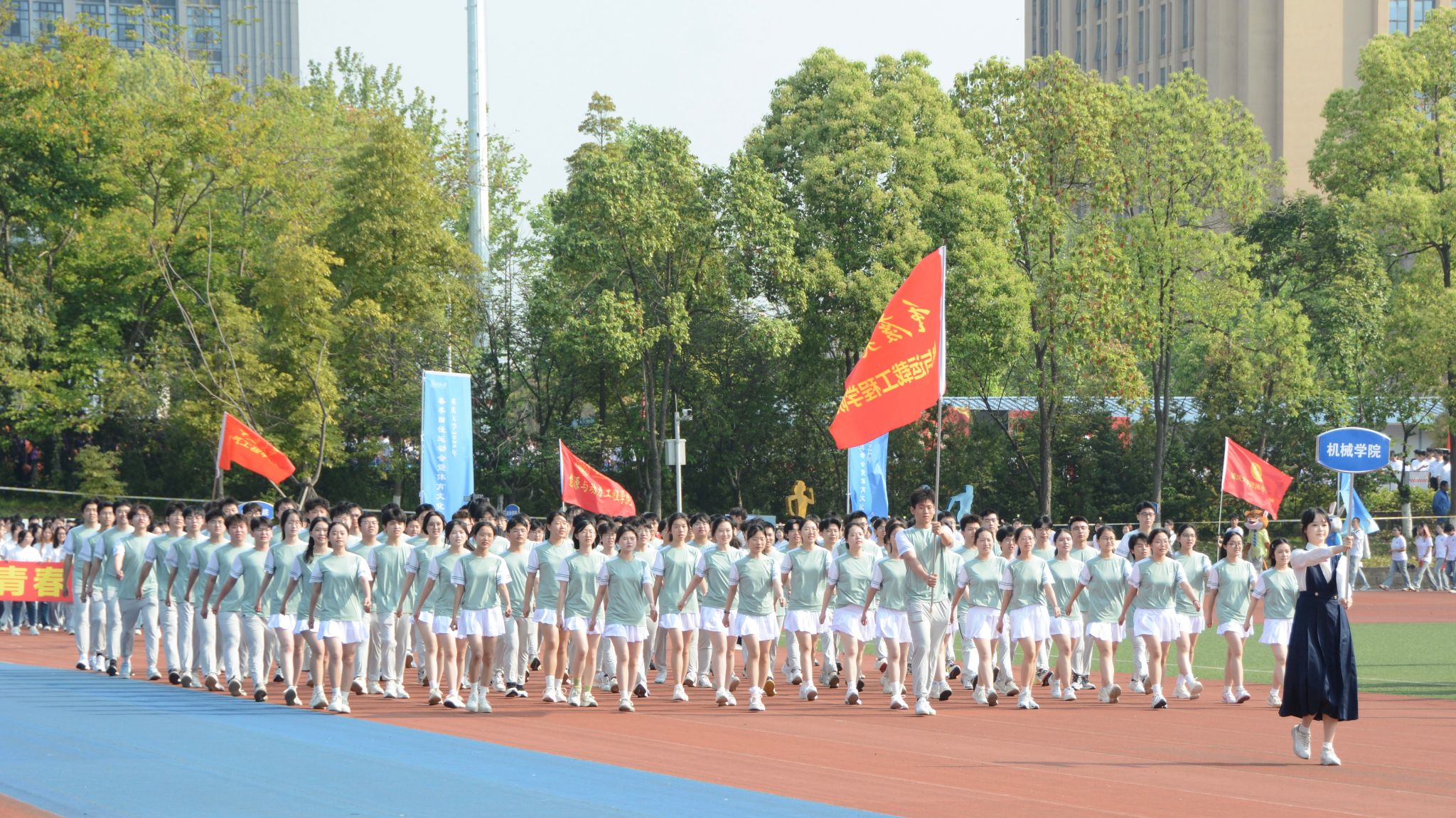 1775790469587147.jpg 方陣-機械.jpg