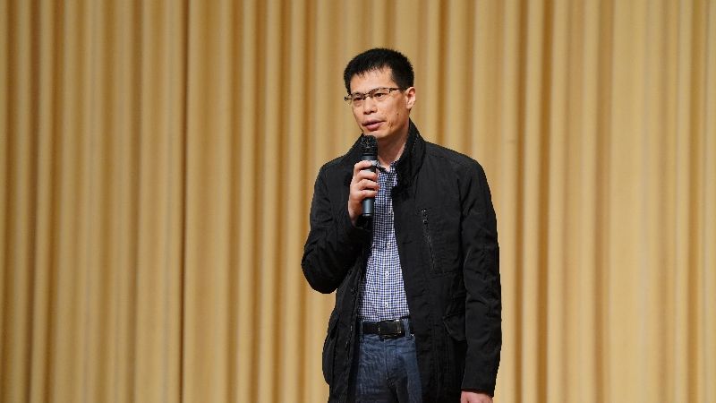 9 新華社《經濟參考報》記者王文志_副本.jpg