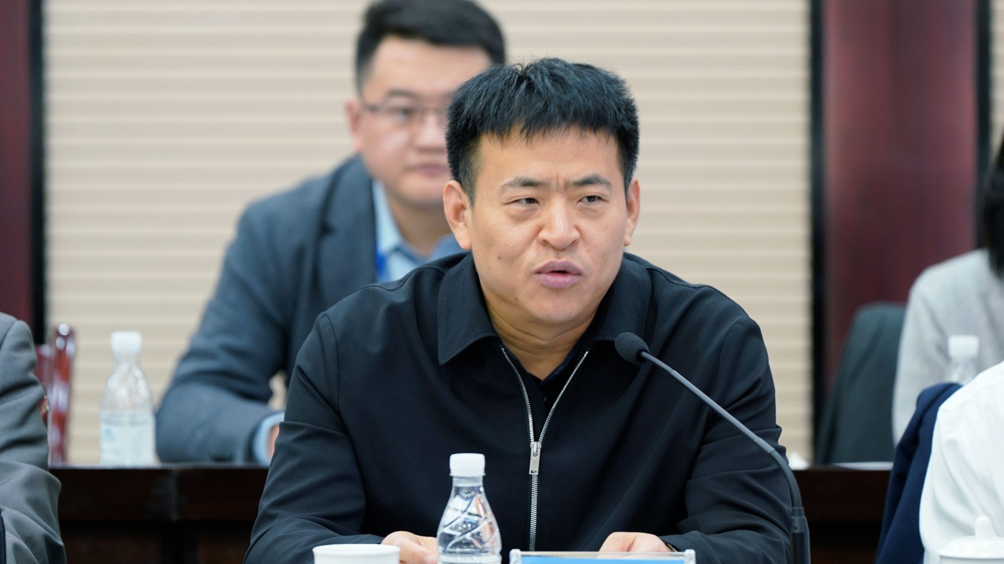 江河發言.jpg