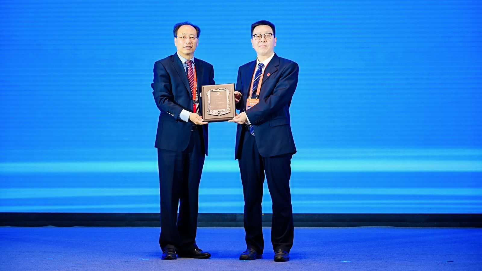 1749881910353912.jpg 5四川大學(xué)_副本.jpg