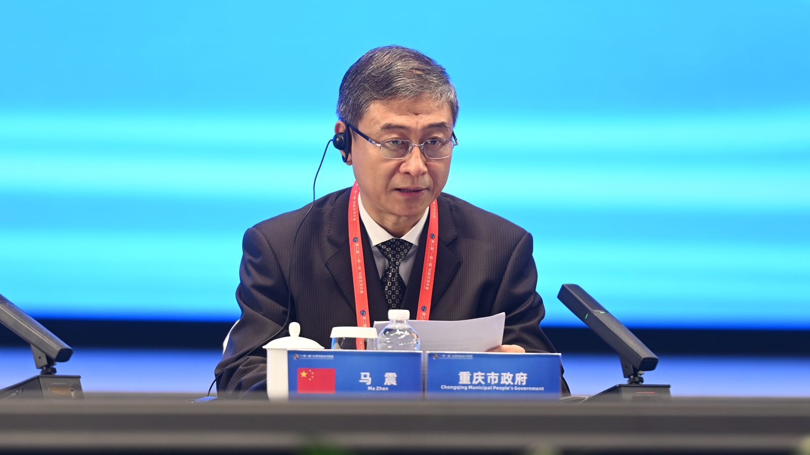 1749778727958808.jpg 5重慶市人民政府副市長(zhǎng)馬震_副本.jpg